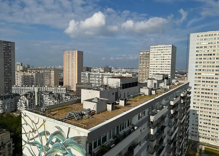 Studio With Panoramic View: Live In Peace!